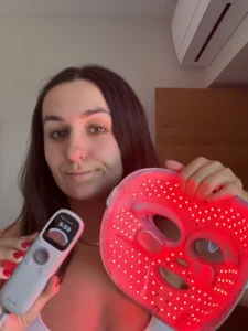 I test the led shark mask in red anti age mode