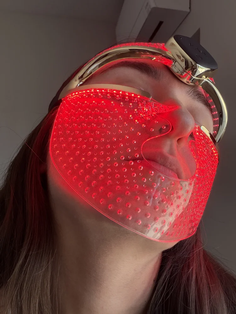 Jaws and lipstick not covered by led mask foreo faq swiss 202