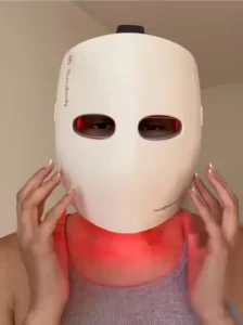 Rendering theraface led mask on face